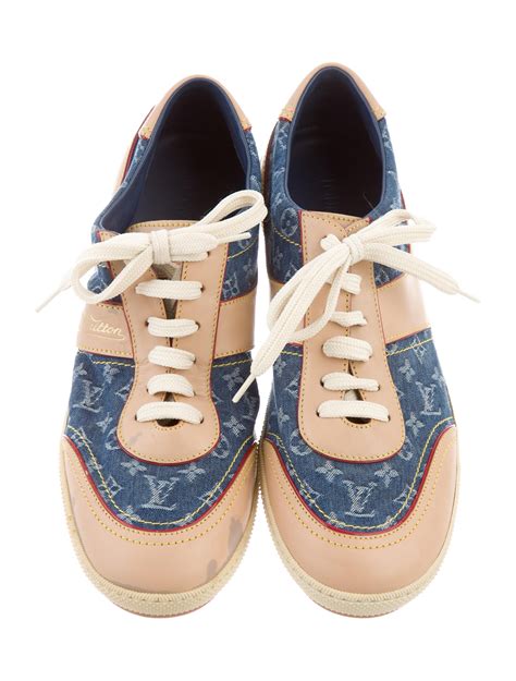 louis vuitton women's sneakers|louis vuitton monogram sneakers women's.